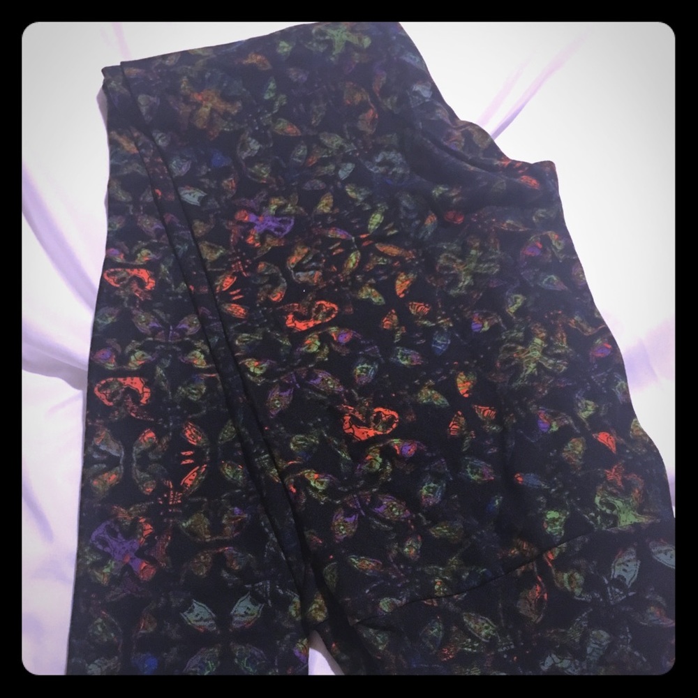 NWOT LuLaRoe OS Leggings